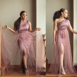 Sexy African Nuovi abiti da damigella d'onore sirena una spalla divisa con lezioni over di tulle vestito per gli ospiti da sposa taglie forti abio d'onore