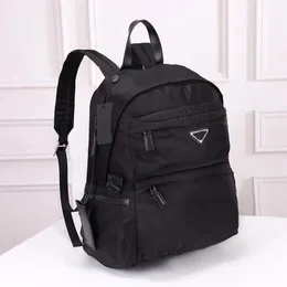 Designer- Back Pack Fashion Designer Back Pack Shoulder Bag handväska Presbyopic Package Messenger Bag Parachute Tyg Laptop Ryggsäckar