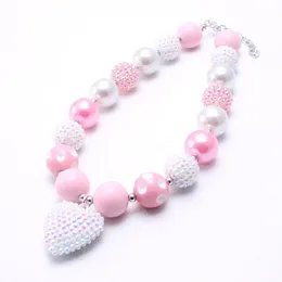 Love Heart Hänge Baby Kid Chunky Halsband Rosa+Vit Flicka Barn Bubblegum Chunky Bead Halsband Barnsmycken