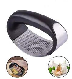 Hot sale Novelty Stainless Steel Garlic Presses Manual Garlic Mincer Chopping Garlic Tools Curve Fruit Vegetable Tools Kitchen Gadgets tools