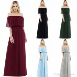 Billiga Burgundy Bridesmaid Dresses A Line Off Shoulder Summer Beach Garden Chiffon Maid of Honor Gowns Boho Bröllop Gästklänning CPS952