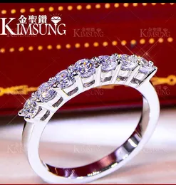 0.7ct Katı 925 STER STERLING Gümüş Evlilik Yıldönümü Parlak Moissanite Sona Elmas Ring Nişan Band Fine Tweelry Erkek Kadın Fan Hediyesi