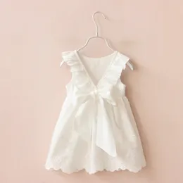 Dziewczynek Sukienka 2019 New Summer Kids White Bez Rękawów Bow Dress Girl Fashion Koronki Hollow Sukienki Dzieci Odzież Z11