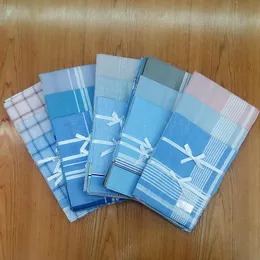 12PCS 40 x 40 cm męski bawełniany chusteczka światła Kolor Plaid Men Mężczyznę Wytrzyj chusteczkę potu miękka