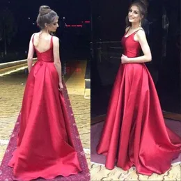 Elegancki Dark Red A Line Suknie Wieczorowe Spaghetti Paski Spaghetti Paski Backless Evening Gown Sweep Pociąg Formalna Dress Sukienka Robe