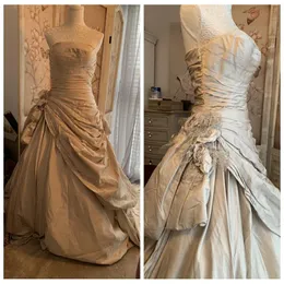 2020 Vintage Tafetta Dresses Sweep Train Ruched Pleats Beaded Handmade Flowers Custom Made Wedding Gown Vestido De Novia 401 401