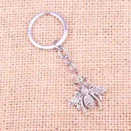 New Keychain 26*25mm bee bug Pendants DIY Men Car Key Chain Ring Holder Keyring Souvenir Jewelry Gift