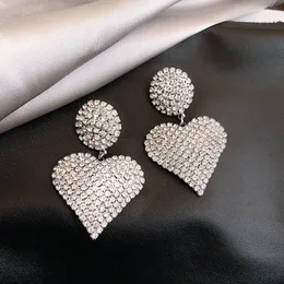 Fashion-Cute Heart Shape покрыло Стразы Люкс серьги Кристалл мотаться Свадебное платье девушки Подарок для рождественской вечеринки