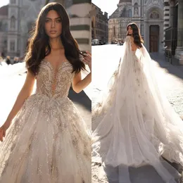 Berta A Line Suknie ślubne z opakowanymi koronkowymi koralikami bez pleców Bridal Sukni