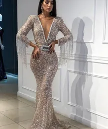 Świecący Silver Cekinowy Syrenka Prom Party Dresses Crystal 2019 Sexy Zanurzanie V Neck Długie Rękawy z Tassel Formal Kobiety Suknie Wieczorowe