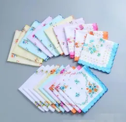 Hot 100% Bomull Handkerchief Cutter Ladies Handkerchief Craft Vintage Hanky ​​Floral Wedding Handkerchief 30 * 30cm