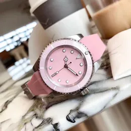 Rosa Piglet Seite Weibliche Uhr Vollautomatische mechanische Bewegung 316L Edelstahl Gehäuse Mineralglas-Spiegel-Durchmesser 38mm Stärke 10m