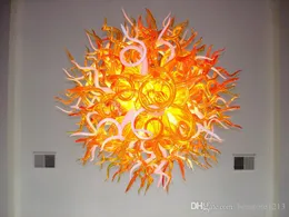 Suspenderad rund cirkelljus ledande hängslampor anpassad stil handblåst färgat glas modern ljuskrona belysning