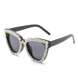 Diament Vintage Cat Okulary Damskie Luksusowe Marka Kryształ Okulary przeciwsłoneczne Bling Gemstone Ramki Okulary UV400 Hurtownie