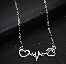 Gratis Ship 20st / Lot Antik Silver Hollow Paw Print Heart Choker Charms Chain Halsband DIY