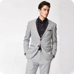 Najnowsze Design Dwa Przyciski Light Grey Wedding Men Suits Peak Lapel Dwa kawałki Business Groom Tuxedos (Kurtka + Spodnie + Krawat) W1283