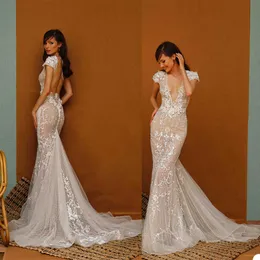 Sexy Berta 2021 Mermaid Suknie Ślubne Głębokie V Neck Lace Appliqued Krótki Rękaw Backless Suknie Ślubne Suknie Ślubne Szaty De Mariée