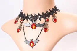 Europa och Förenta staterna Lace Halsband Svart Bat Hjärtformad Diamant Antika Smycken Halloween Utrikeshandel Smycken Partihandel
