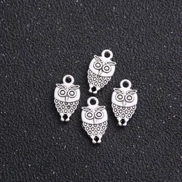 200 sztuk / partia Alloy Zwierzęta Mini dwustronne Sowa Charms Antique Silver Charms Wisiorek Dla Naszyjnik Biżuteria Ustalenia Ustalenia 9x18mm