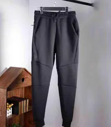 2018 automne nouveau pantalon mode Paris avec lettre couture impression pantalons décontractés pour hommes pantalons de jogging de sport entier251G