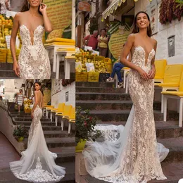 Sexy Berta 2021 Brautkleider Illusionsausschnitt Spitze Appliziert Sweep Zug Brautkleid Brautkleider Roben de Mari￩e