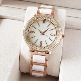 2021 고품질 3 바늘 시리즈 럭셔리 남성 시계 38 mm 크기 쿼츠 시계 디자이너 손목 시계 최고 브랜드 패션 스틸 스트랩 소녀 장식