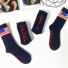 Trump носки президент Trump Письмо чулки Striped Stars США Флаг Спорт носки Америка Trump 2020 Носки CYZ2701