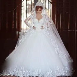 Luxury White Tulle Ball Gown Bröllopsklänningar med Illusion Långärmad Av Axel Lace Appliques Train Bridal Gowns Vestidos de Novia