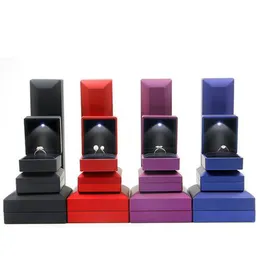 Whosales_LED Lighted Gift Box Earring Ring Wedding Jewelry Display Packaging Lights Black Red Blue Purple Jewelry Boxes