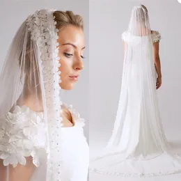 Wedding Bridal Veils Aplikacja Krawędzi Koraliki Panna młoda Okładki białej Ivory Soft Tulle White Ivory Jedna warstwa z grzebieniem