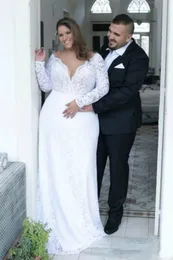 Plus Size Full Lace Mermaid Wedding Dresses Bridal Gowns 2021 Long Sleeves Autumn Spring Keyhole Back Sexy Illusion V Neck Bride Dress