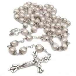 Christlicher Katholizismus natürlicher Süßwasserperlen High-End Rosenkranzkreuz Halskette Religion Accessoires Weihnachtsgeschenk