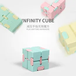 Nowy Dekompresja Cube Anti-Lękiem NieSkończony Cube Upgrade Frosted Decompression Compression Artifakt Fidget Infinity Cube Toy