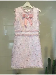 가을 뉴 디자인 패션 여성의 O- 넥 슬리 슬리스 라인 스톤 보우 패치 워크 귀여운 핑크 컬러 Lurex Tweed 모직 음절 탱크 드레스 SML