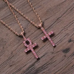 CZ Cross Pendant Halsband Religiösa kristna smycken 18k guld diamant män kors halsband för man kvinnor