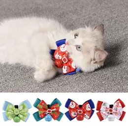 Cat Christmas Bowknot Slips Fäster till Pet Collar Festival Decoration Tillbehör