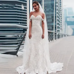2020 Mermaid Sweetheart Abiti da sposa al largo della spalla del merletto di formato Appliques Lace Up Abiti da sposa Vestido De Noiva personalizzato