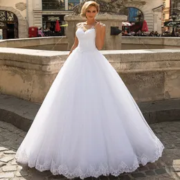 Abito da sposa taglie forti con scollo a O Abito da donna di grandi dimensioni con applicazioni in pizzo con bottoni sul retro Abito da sposa personalizzato vestido de noiva Lunghezza del pavimento