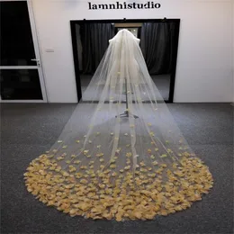 Luxury Wedding Veils Handgjorda Blomma Sequins Lång slöja Lace Applique One Layer Cathedral Length Billiga Bridal Veil
