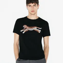 Italiensk herr-T-shirt leopardmönstrad logotyp luvtröja med svart krage Populär logotyp damer mångsidig rund halsad kortärmad ledig lös halvärm