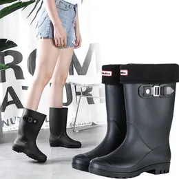 Removable Dual-use Punk Style Flats Non-slip Rain Boots Women Waterproof Winter Warm Snow Shoes Waterproof Galoshes Rain Boots 200916