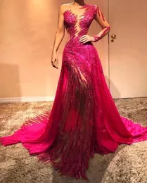 Rote Burgunder Neue sexy Pailletten Meerjungfrau Prom Kleider Illusion Sheer One Schulter Paillettenspitzen Tüll Custom Open Rücken formelle Abendkleider