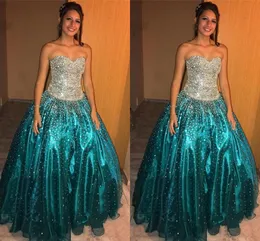 Hårt arbetande a-line quinceanera klänning helt kroppar pärlstav kristall sequin strapless öppen rygg prom söt 15 16 klänning formell fest kväll gow