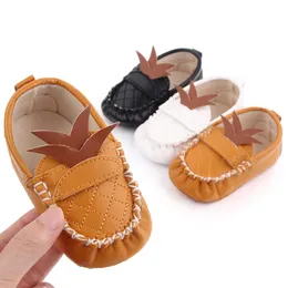 Buty dla niemowląt Dziewczęce chłopcy łóżeczko buty nowonarodzone przedwalk miękki sole trampki ananasowe buty sprężyste