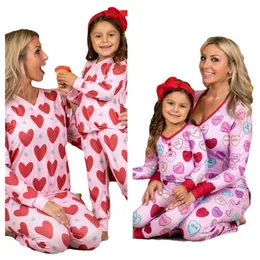 Valentine Pyjamas Set Parent-Child Clothing Heart Printed T-Shirt Topps Legging Pants Two Piece Suit For Kids Adults Girls Homewear G10801