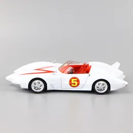 20cm vit färg 1/24 Skala Legering Diecast Mach 5 Racing Sportbil Van Modell leksak för samlingar Gåvor för som barn födelsedag visa LJ200930