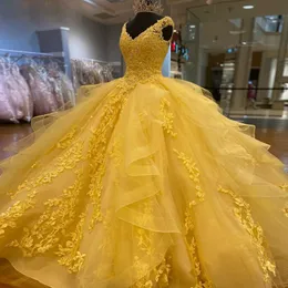 Charro Yellow Quinceanera Dresses V Neck Lace Applique Sweet 15 Gowns Ruffles Tier Ball Gown Junior Birthday Party Dress239Z