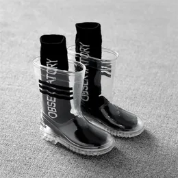 Çocuk Erkek Kız Rainboots Çocuk Şeffaf Su Geçirmez Yağmur Ayakkabı Öğrencileri Çocuk Bebek Yürüyor Yağmur Botları Kaymaz Boyutu 24-32 LJ200911