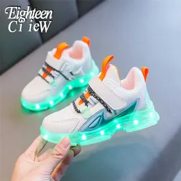 Taglia 26-37 Bambini Scarpe incandescenti Bambini Luminoso Sport Corsa Ragazzi Moda Light Up Sneakers Ragazze Fondo morbido 220115