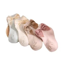 キッズベルベットの弓靴下スペインの夏の超薄くて通気性のある色の色のニット赤ちゃん女の子男の子子供の靴下